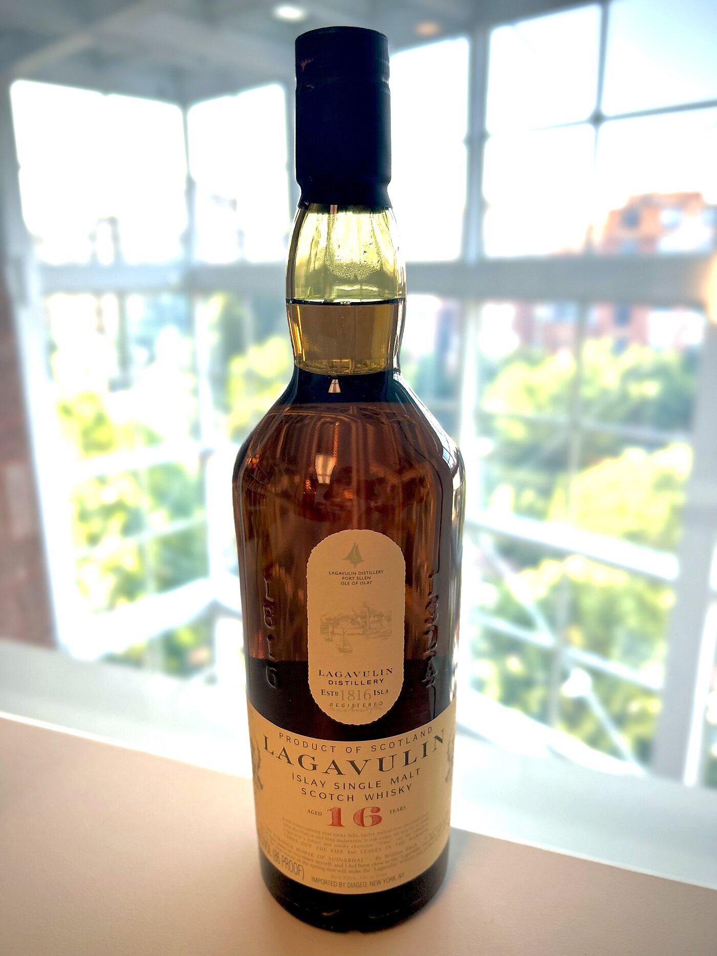 Lagavulin 16